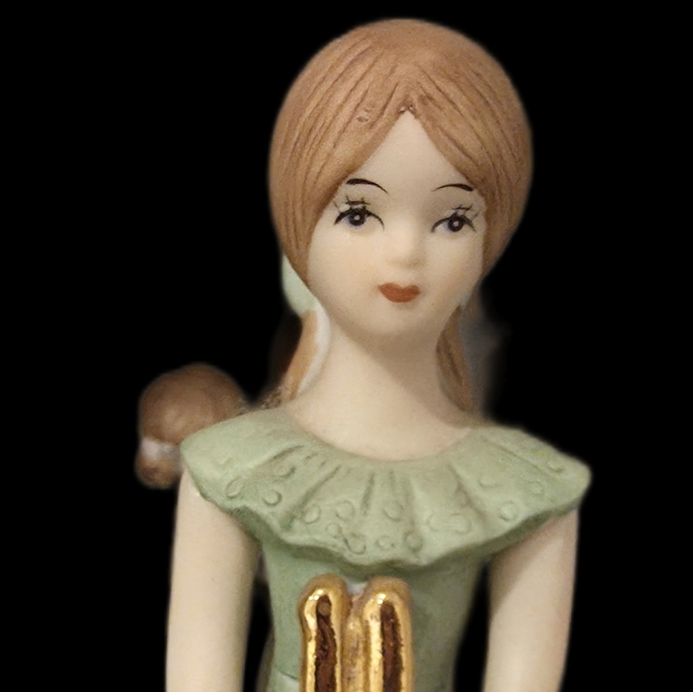 Growing Up Girlsby Enesco | 11